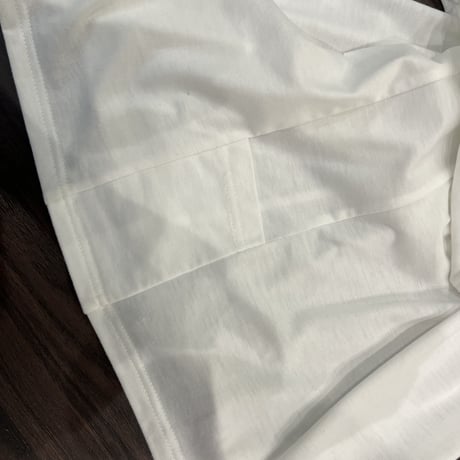 ロングスリーブシャツ