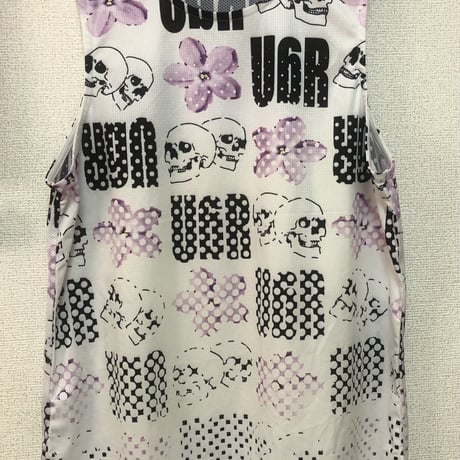 クレイジー柄ノースリーブシャツ