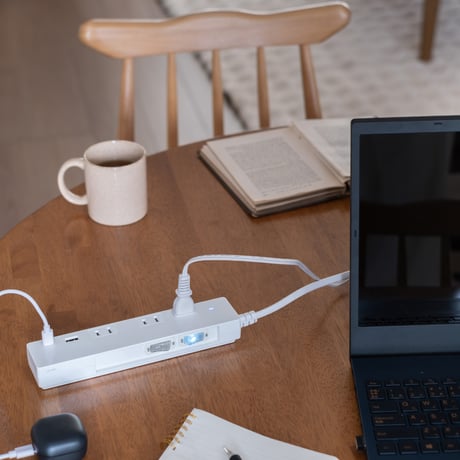 【節電スイッチ付き】【急速充電PD30W対応】 全3色 AC3個⼝  PD30W USB- C/A  1m/2m