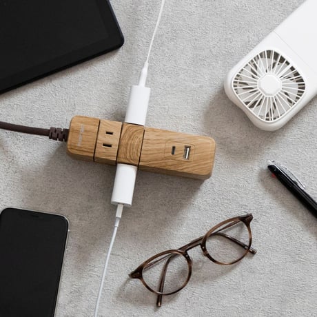 【急速充電PD30W対応】TAPKING USB 両差し対応 AC4個 Type-C Type-A