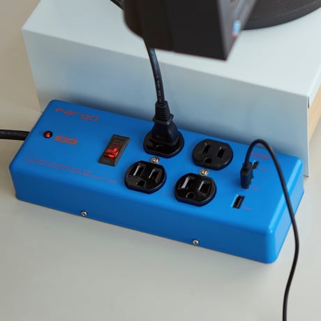 【新商品】【ノイズフィルタ搭載】STEEL TAP 2種類(AC6個口/AC4個口＋USB) 1.8m