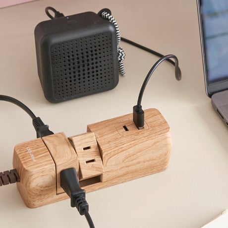 【急速充電PD30W対応】TAPKING USB 両差し対応 AC4個 Type-C Type-A