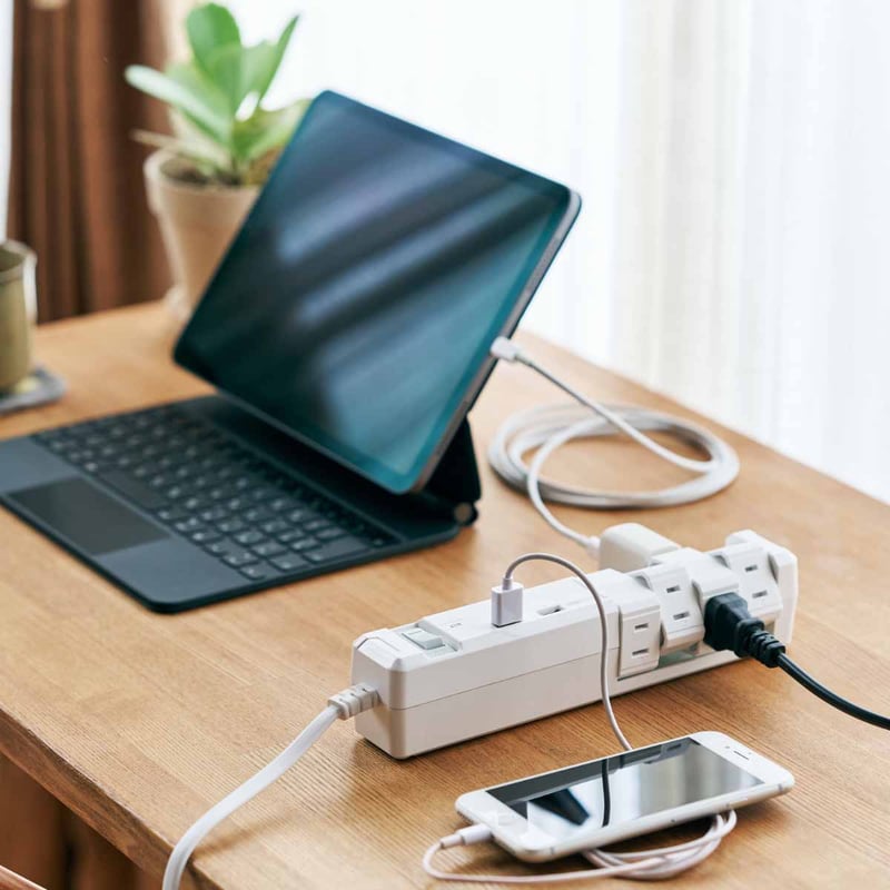 TAPKING USB 3.4A TYPE-A 2ポート 回転式AC8個口 1m/1.8m ベ
