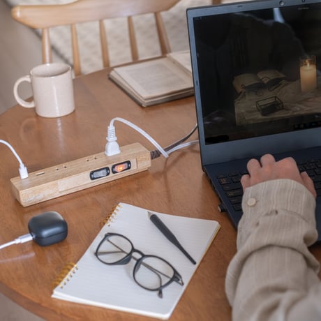 【節電スイッチ付き】【急速充電PD30W対応】 全3色 AC3個⼝  PD30W USB- C/A  1m/2m