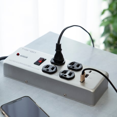 【新商品】【ノイズフィルタ搭載】STEEL TAP 2種類(AC6個口/AC4個口＋USB) 1.8m