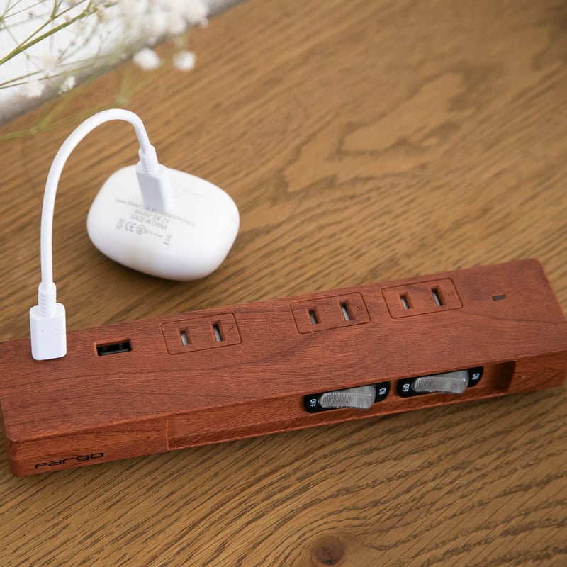 節電スイッチ付き】【急速充電PD30W対応】 全3色 AC3個⼝ PD30W USB- C