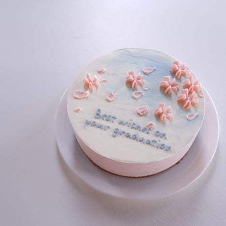 桜デコレーションのいちごムースケーキ　5号サイズ（直径15cm）  メッセージカスタマイズ可能