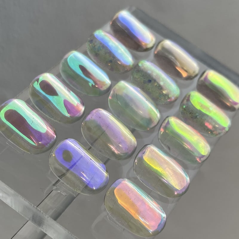 Aurora O×B/P×G/B×Y | ungu nails