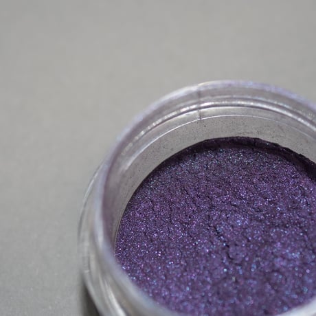 FLUORITE MAGNET
