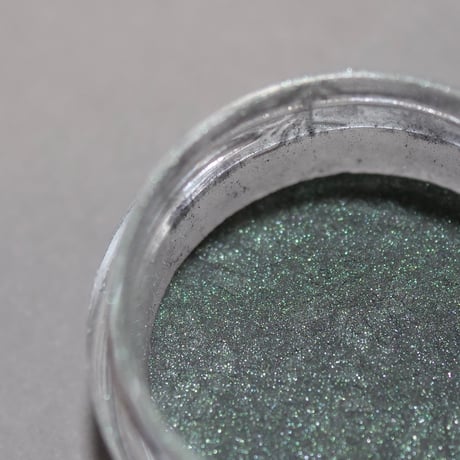FLUORITE MAGNET