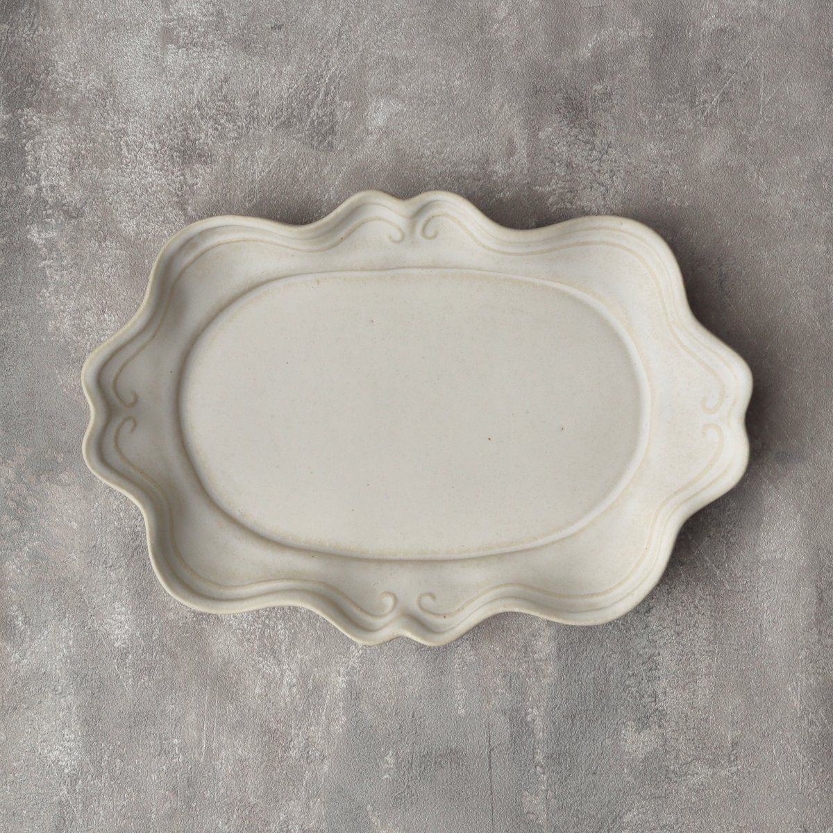 本田あつみ　フルーツバスケット　オーバルプレート Amazon｜BREWIX ヴィンテージオーバルフルーツバスケット