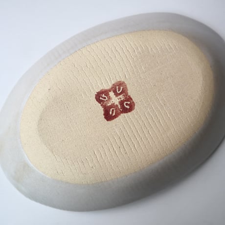 松崎麗　楕円皿（グレー）
