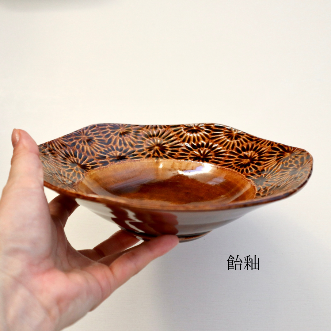 オールド・バカラ レアカラー ブラックブラウン 金彩百合文花瓶 黒茶オブジェ 野村朋香 花紋六角7寸鉢（飴釉・黄釉） | nukumoly