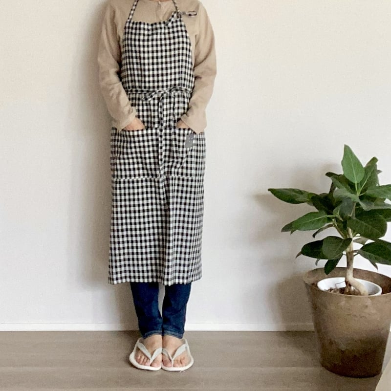 コットンリネンエプロン（ブラック・ブラックチェック・ブルーグリーン