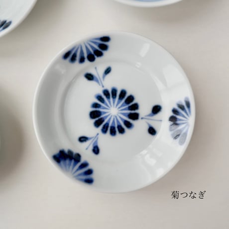 砥部焼　陶房遊　豆豆皿（菊つなぎ・花市松）