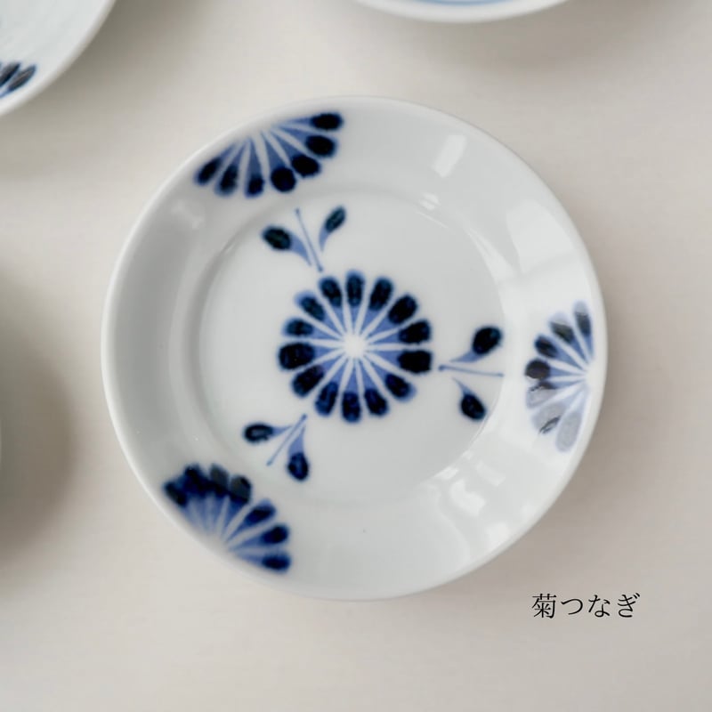 砥部焼 陶房遊 豆豆皿（菊つなぎ・花市松） | nukumoly