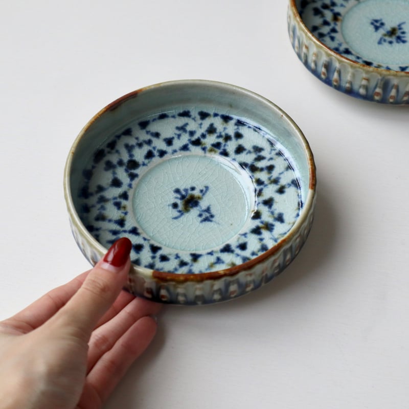 砥部焼 陶房遊 錆青どら鉢（小） | nukumoly