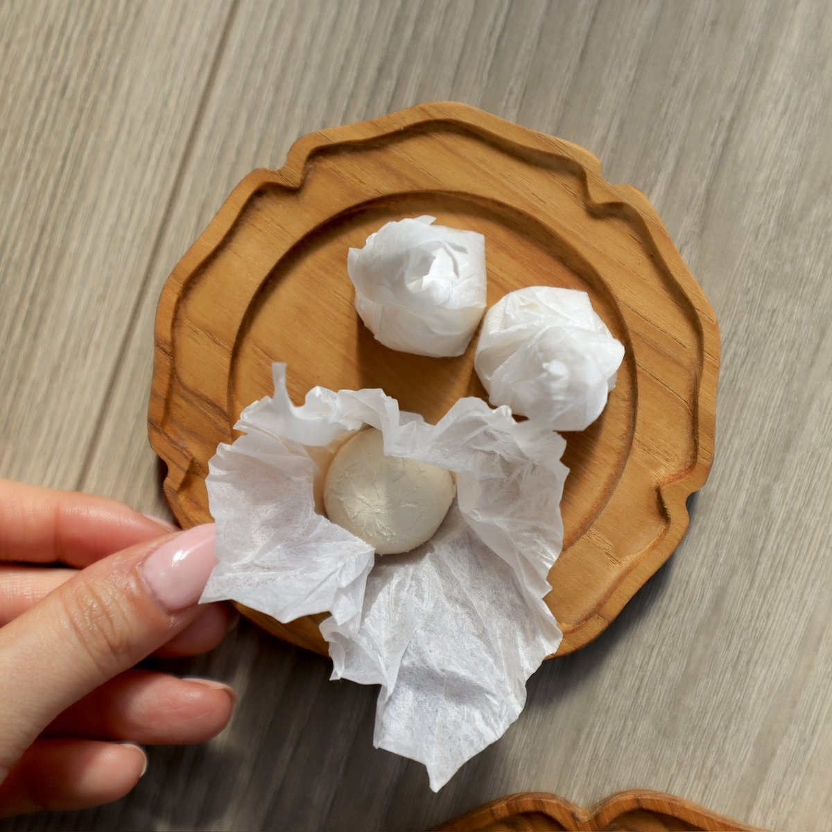 花型木製トレー（小・大） | nukumoly