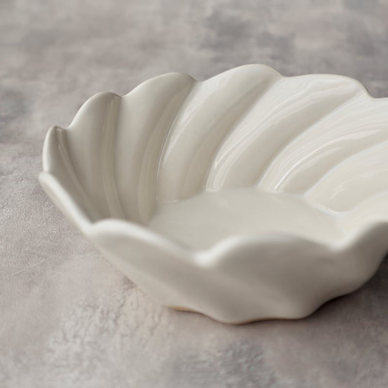 水谷ちえみ らせん鉢 | nukumoly