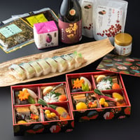 プレゼント：B【京料理 矢尾卯】「霜月の錦秋膳」と鯖寿司＜11月25日～27日到着分＞