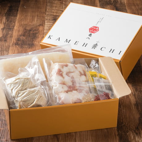 プレゼント：B【京もつ鍋亀八】もつ鍋「自慢の白」あごつゆしゃぶしゃぶセット＜11月18日～20日到着分＞