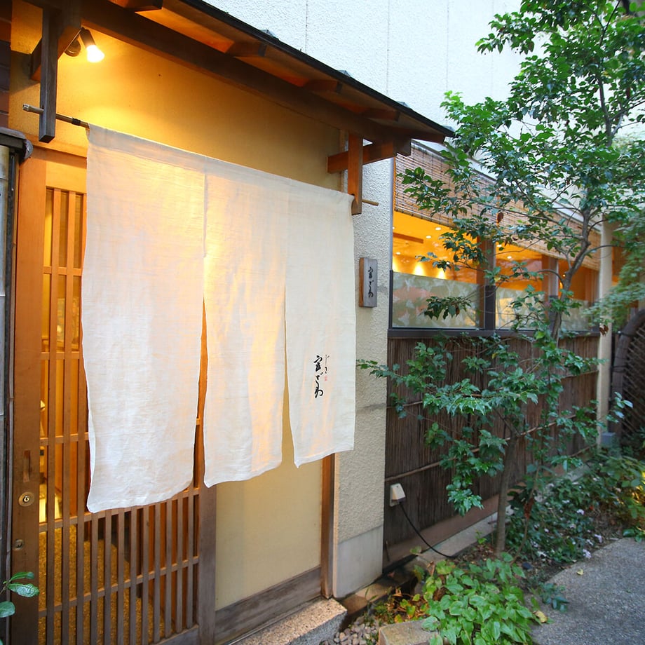 6312f256a74e3347fe329fc9