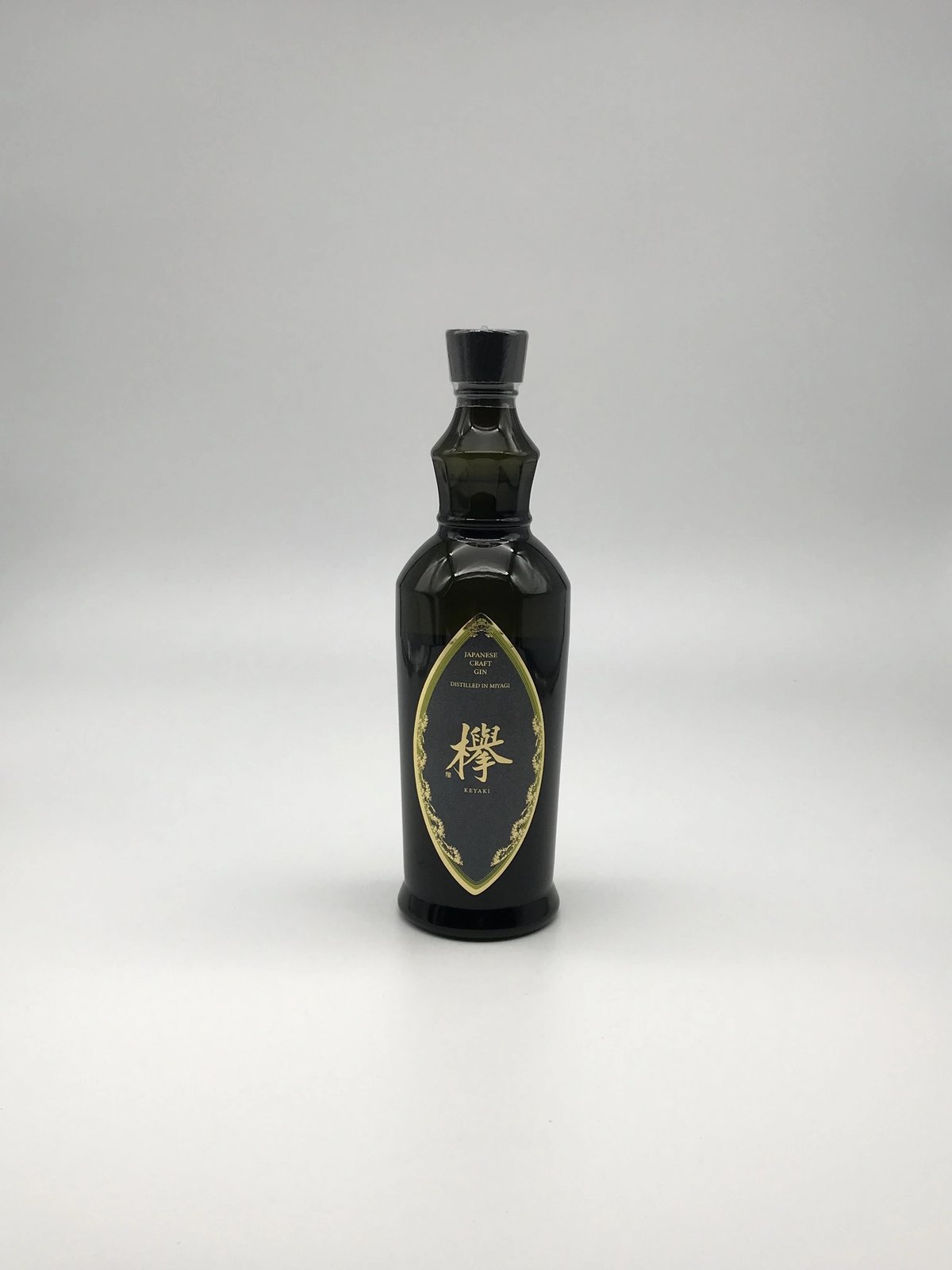 クラフトジン】欅 けやき 42度〈700ml・1800ml〉 | 味ノマチダヤ