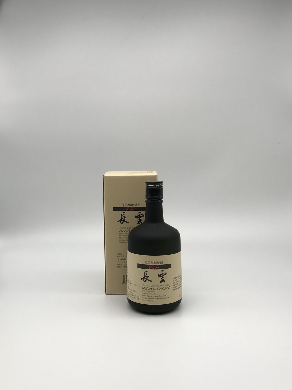 l*n様 長雲　焼酎 青色ボトル 黒箱入り nagakumo_30_1800_6s.jpg