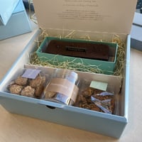 【ギフトBOX】テリーヌショコラ優&焼き菓子BOX