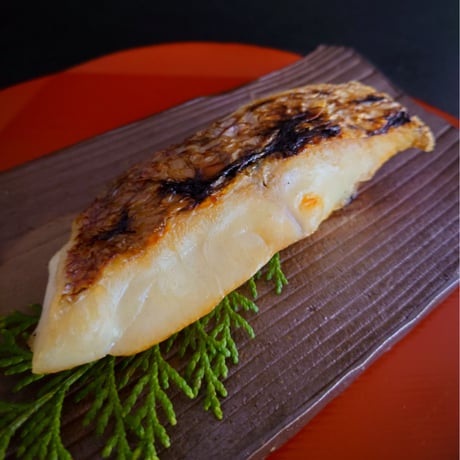 本鯛塩焼 ・ 味噌焼