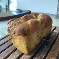 イーストで作る抹茶ローフパン