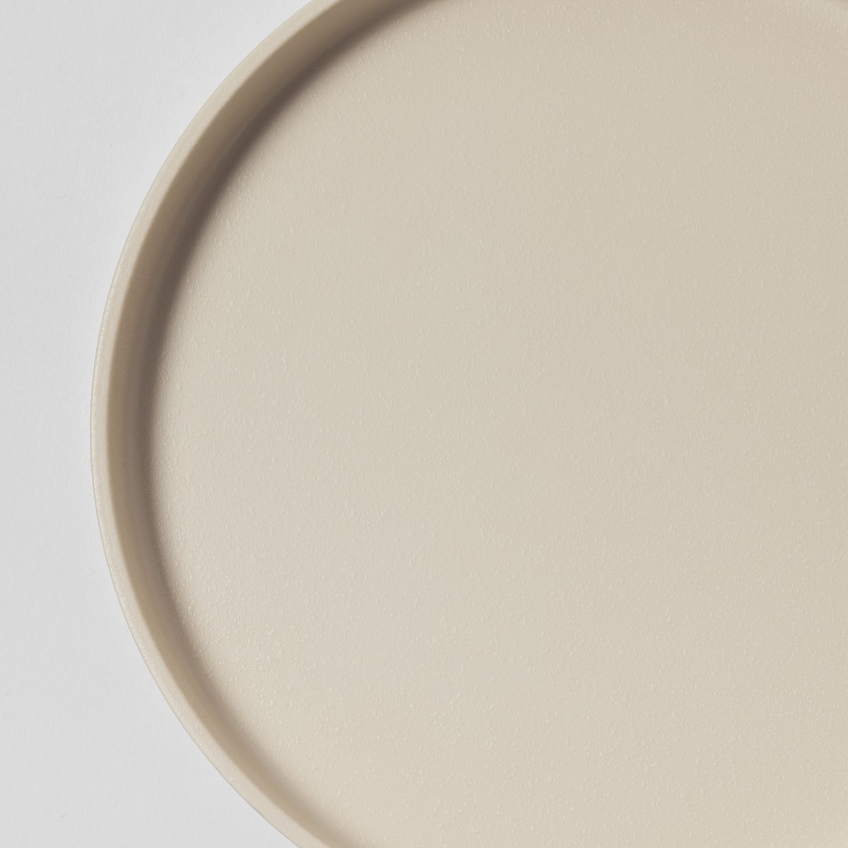 丸縁皿M [ホワイト] ／CANASA canowa 落ち葉デザイン 円形皿