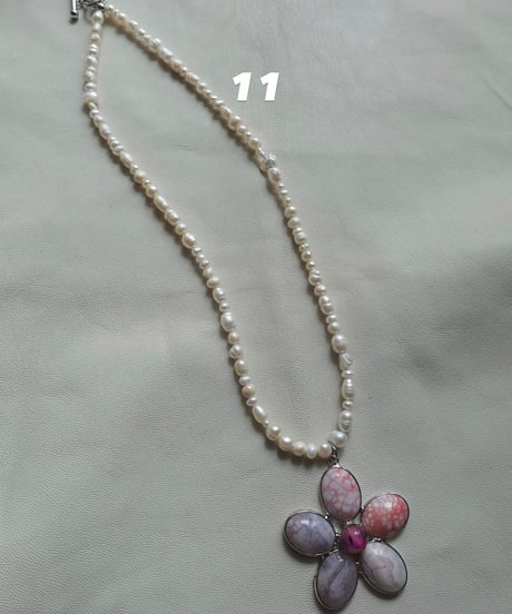 DESERT FLOWER white (pearl)