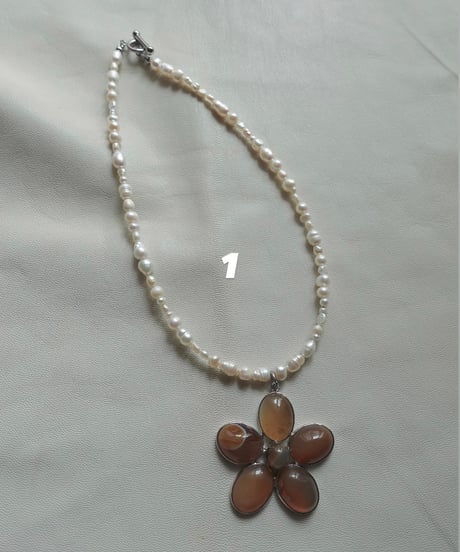 DESERT FLOWER brown (pearl)