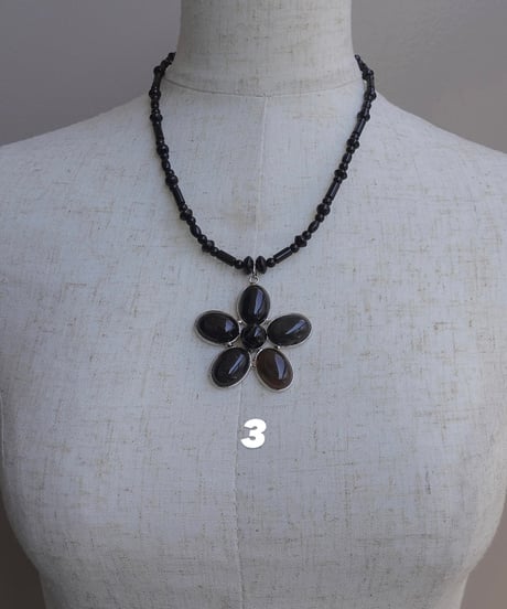 DESERT FLOWER(BLACK)