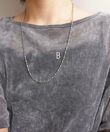 Plus One necklace No.1