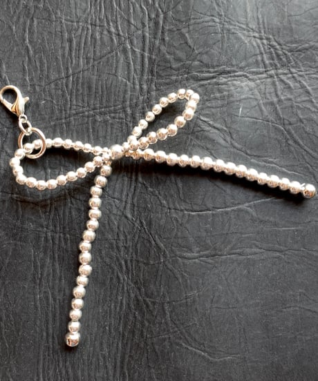 topazz ribbon charm