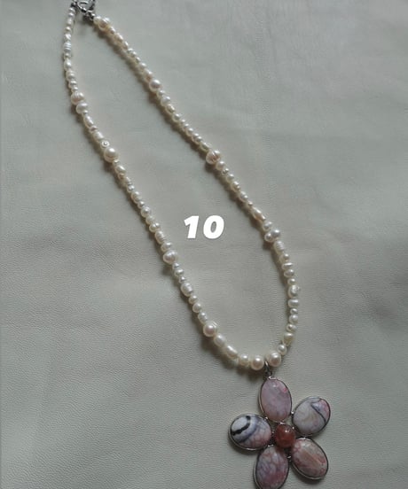 DESERT FLOWER white (pearl)