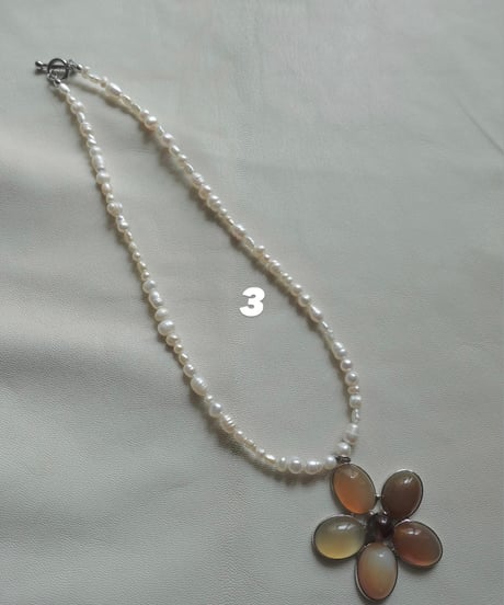 DESERT FLOWER brown (pearl)