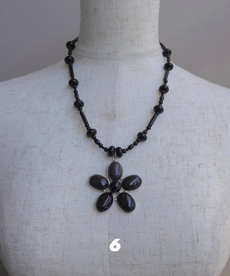 DESERT FLOWER(BLACK)
