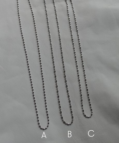 Plus One necklace No.1