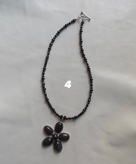 DESERT FLOWER(BLACK)