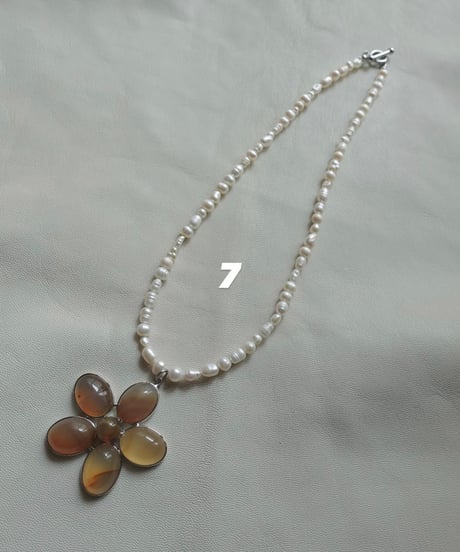 DESERT FLOWER brown (pearl)
