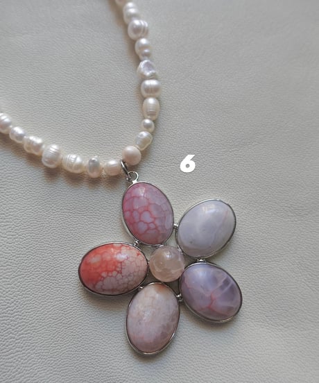 DESERT FLOWER white (pearl)