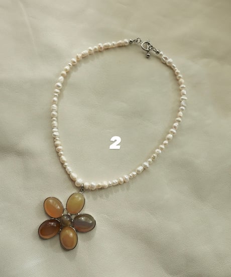 DESERT FLOWER brown (pearl)