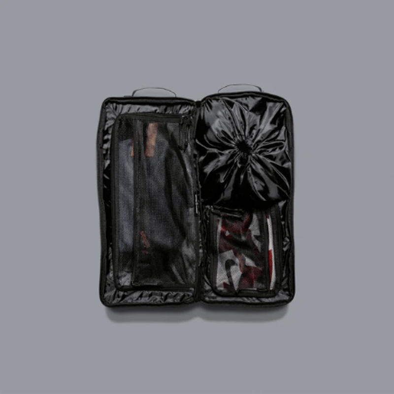 Jones Sports / WEEKENDER DUFFLE - GRAY | CLASSY