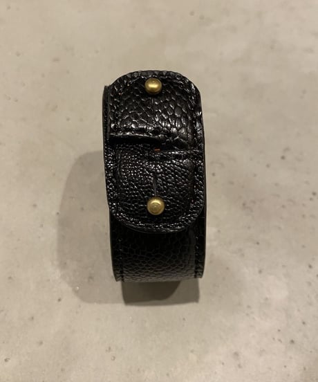 OSTRICH SIDE LEG BANGLE