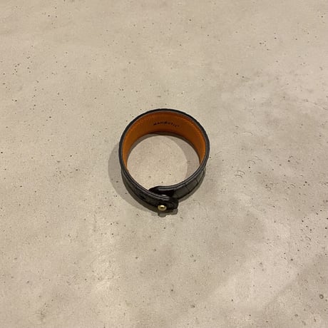 OSTRICH CENTER LEG BANGLE (UNISEX)