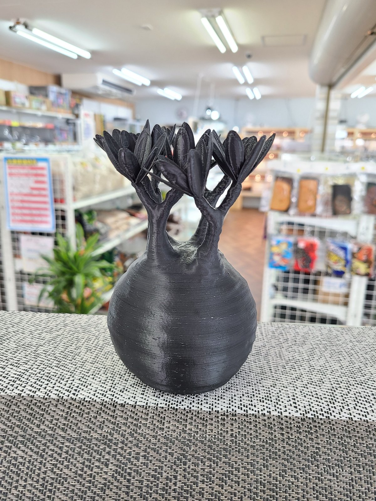 fit=scale-down,w=1200