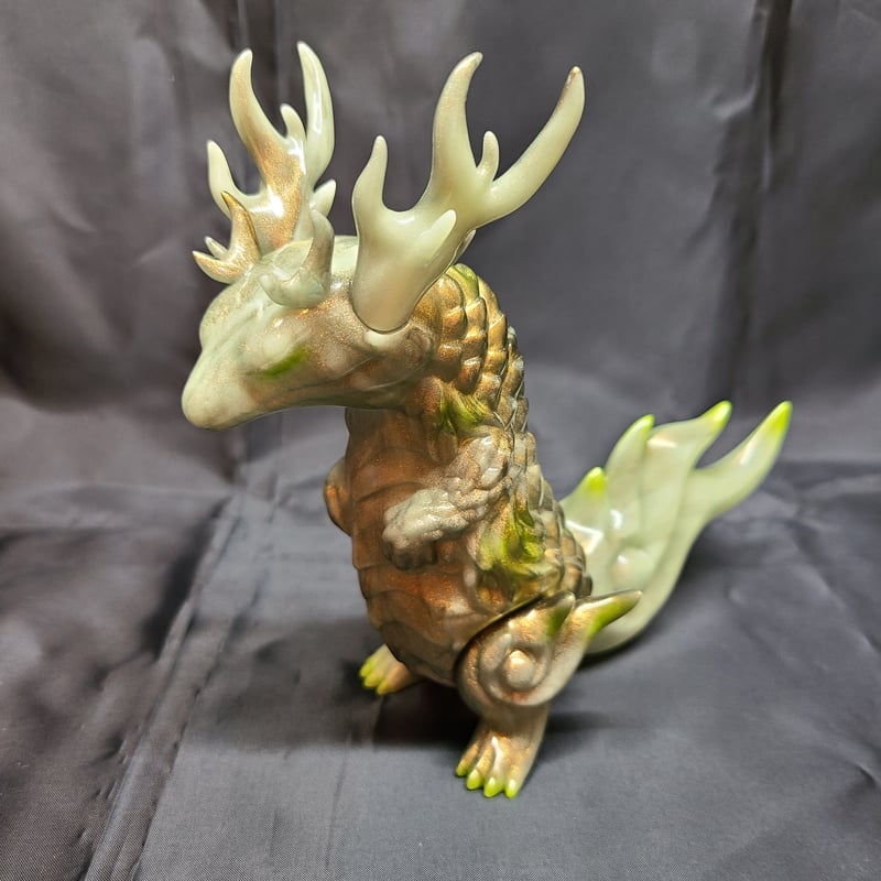 無鵺 FROG TREE 蓄光 ソフビ フィギュア 無鵺 FROG TREE 蓄光 ソフビ フィギュア
